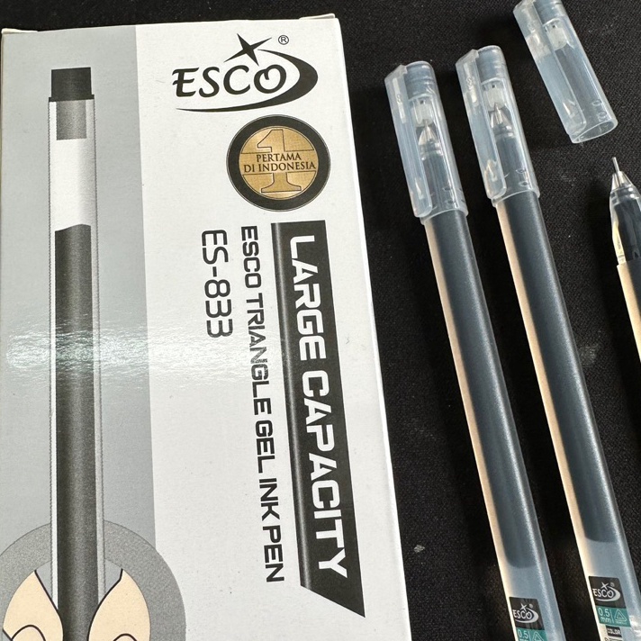 

MURAH MERIAH Pulpen gel Esco Large Capacity ES833 TRIANGLE GEL PEN isi 12 Pcs
