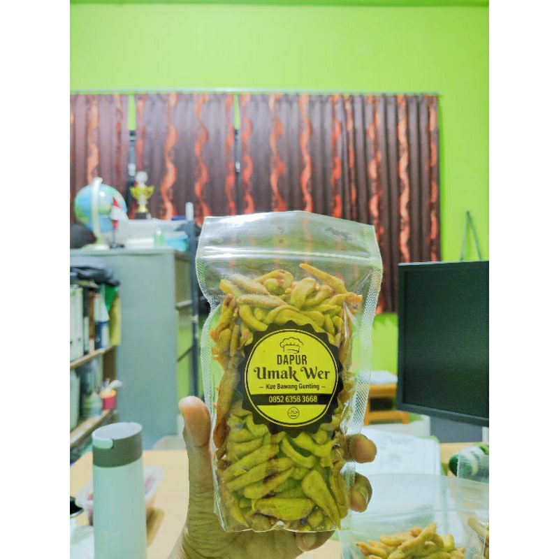 

Kue Bawang Gurih dan enak, Resep turun temurun