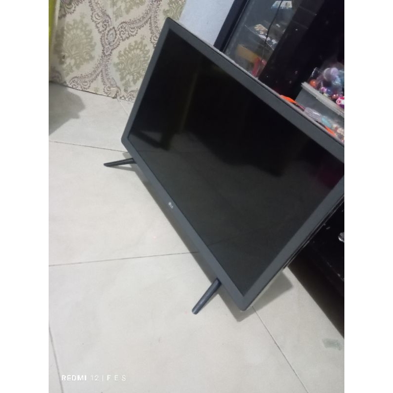 TV LG Digital Led 24  inch Seri 24TL520v secnd normal
