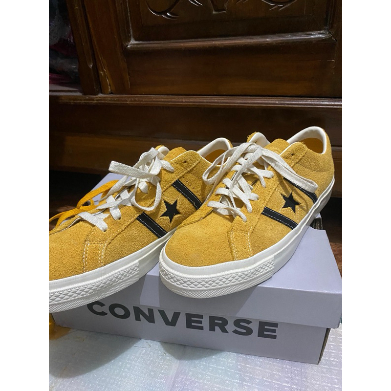 Converse One Star Academy Pro