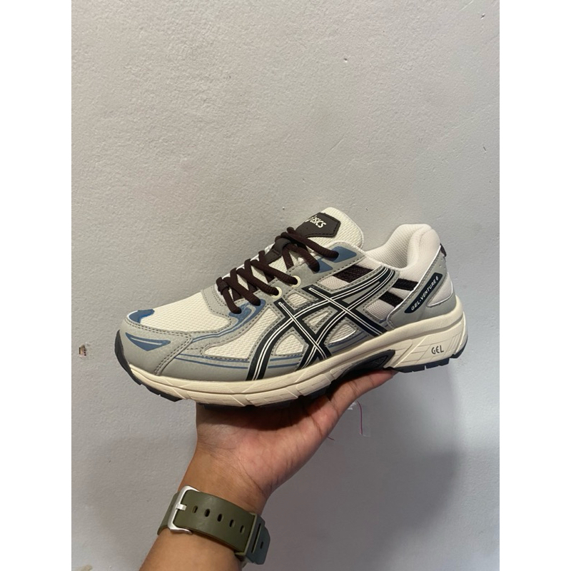 sepatu asics gel venture 6