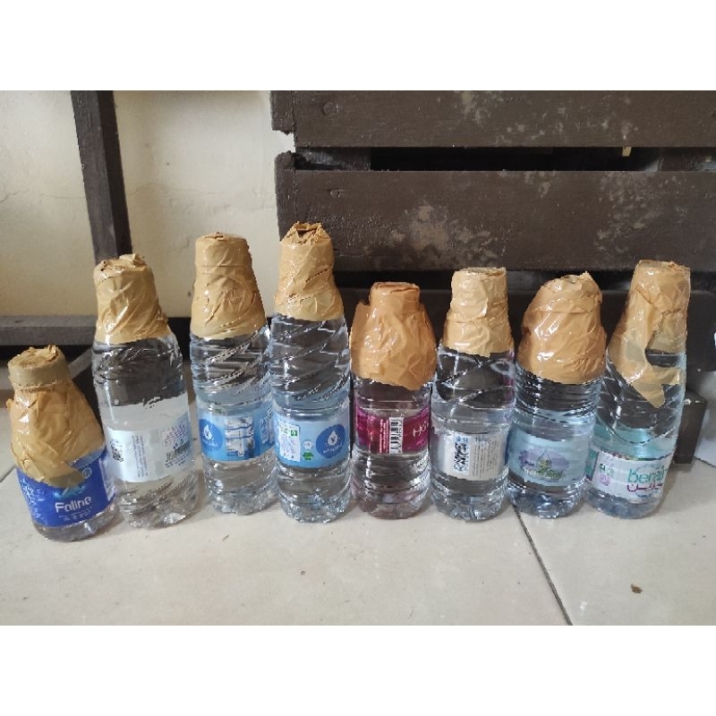 

Air ZamZam Asli, Diambil di Madinah dan Mekkah Siapa cepat dia dapat