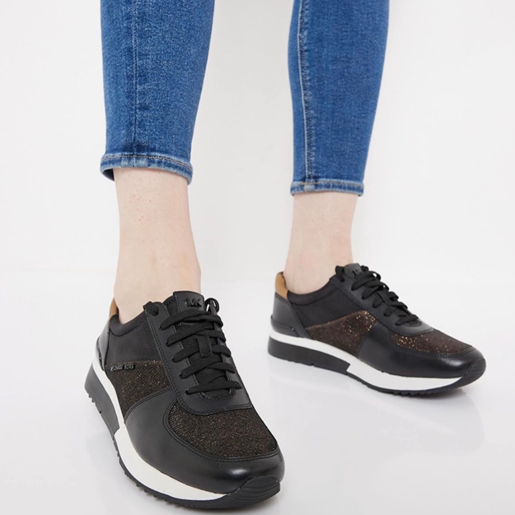 Sepatu MK women's Allie Trainer