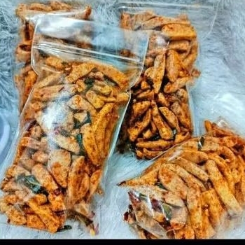 

Basreng daun jeruk pedas 150gr keripik basreng rempah pedas daun jeruk basreng stik