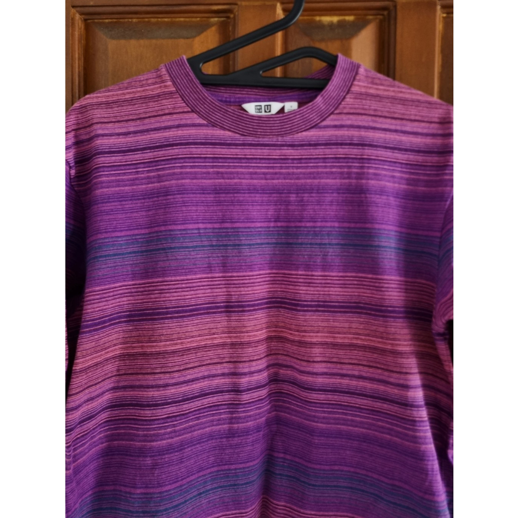 KAOS PRIA UNIQLO ORIGINAL