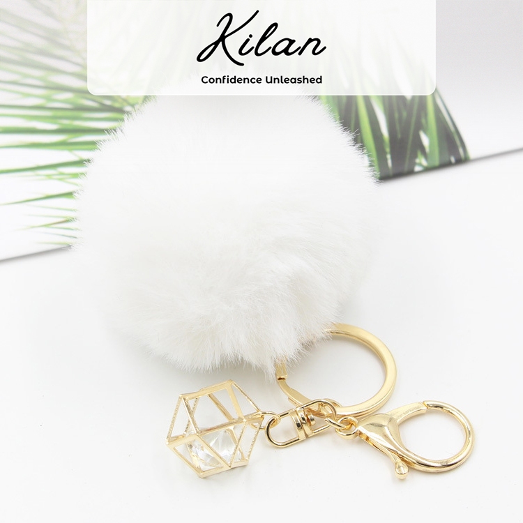 HUMAIRA Gantungan Tas Lucu Keychain Pom Pom Bulu - CC030