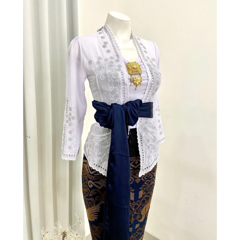 Kebaya Sifon Bordir