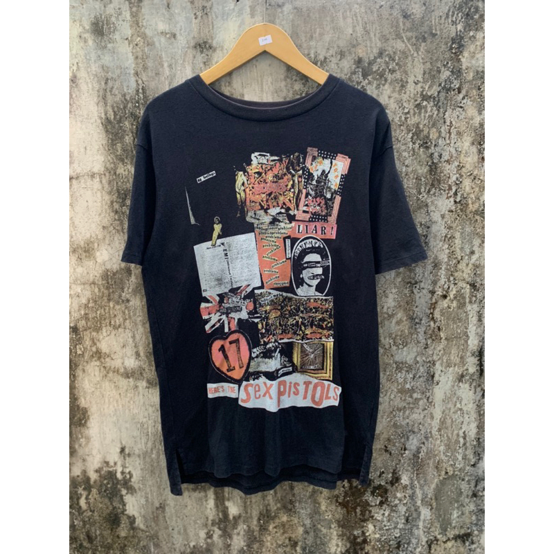 Sex pistols x uniqlo t shirt official licensed original kaos musik band punk rock