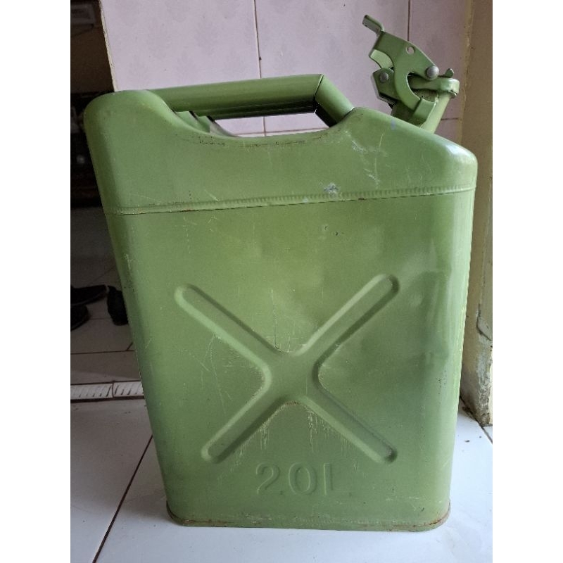 jerigen besi 20 liter