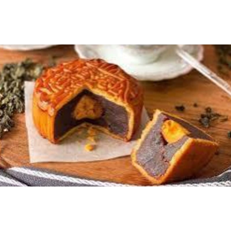 

moon cake / kue bulan (HALAL)