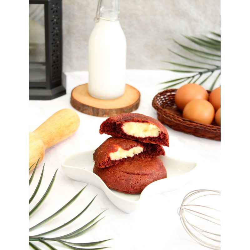 

RED VELVET COOKIES