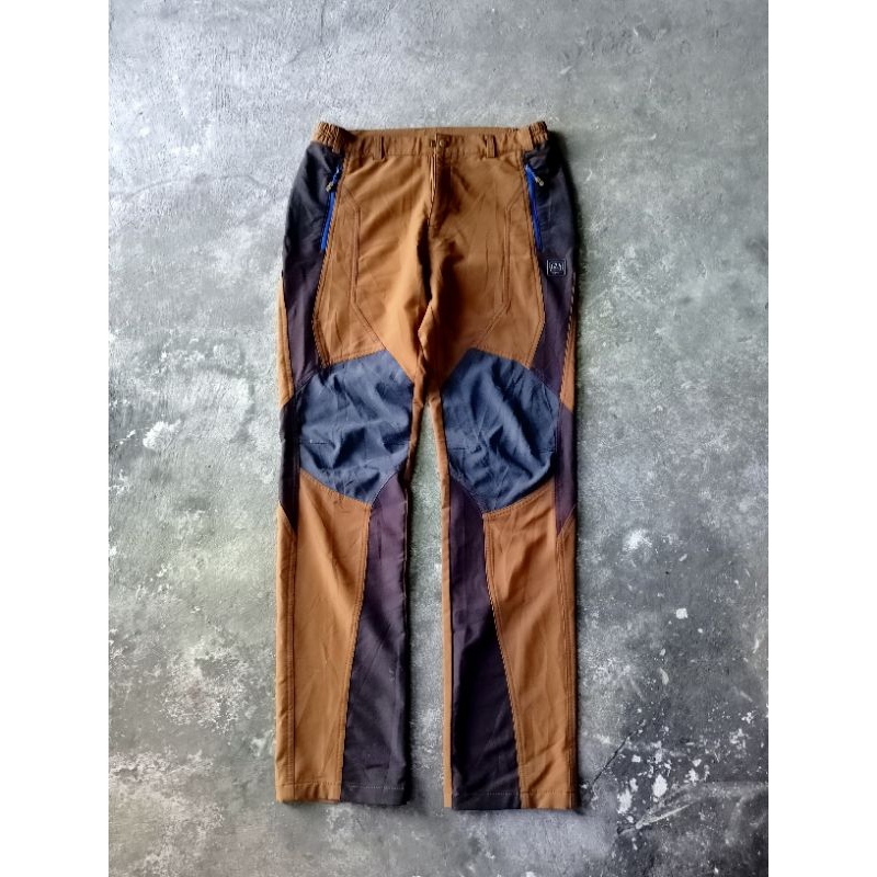 Celana outdoor mountia