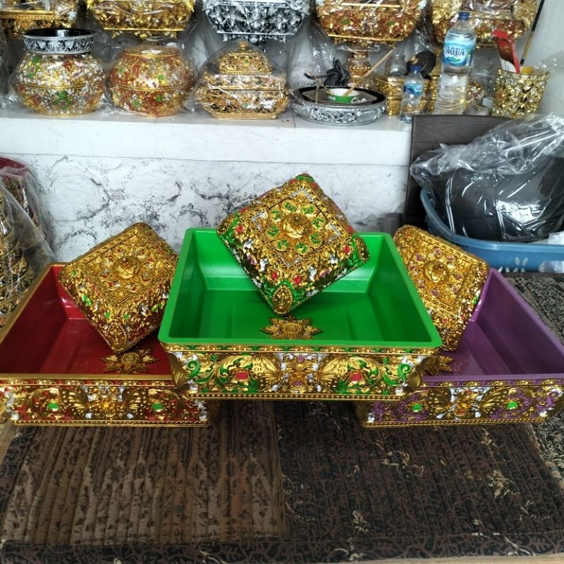 BOKORAN NELAMIN,MOTIF KUPU-KUPU,PRADA ELIT UK 28CM