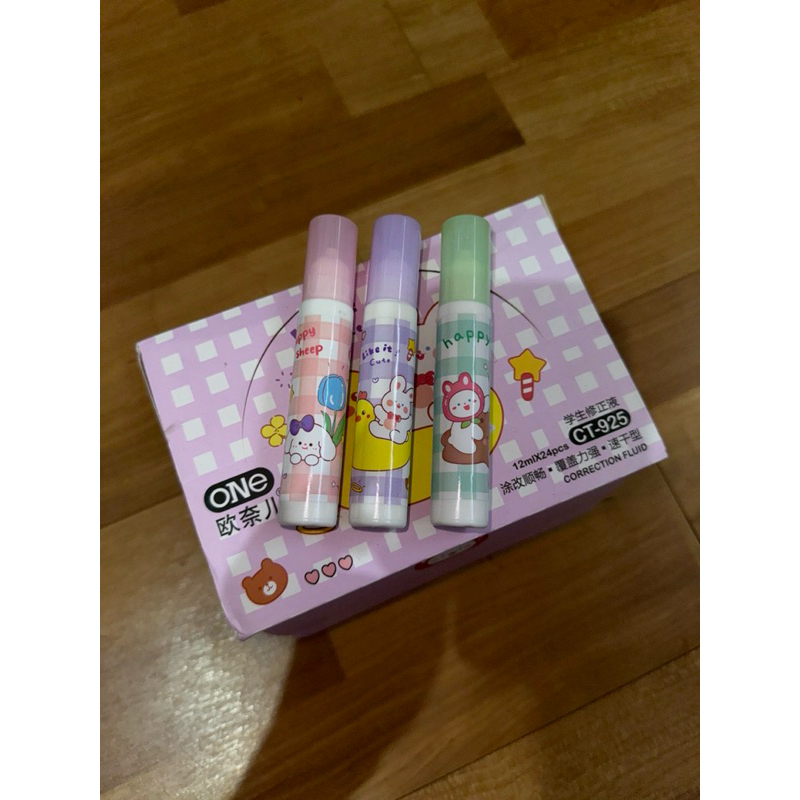 

tip x cair correction fluid