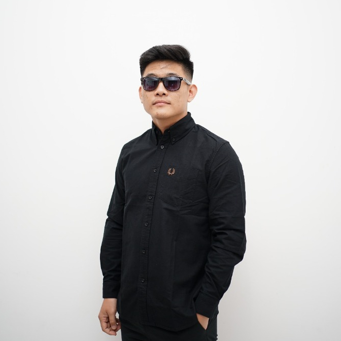 Fred Perry Kemeja Oxford Long Sleeve Shirt In Black Kemeja Kaos Pria dan Wanita Original