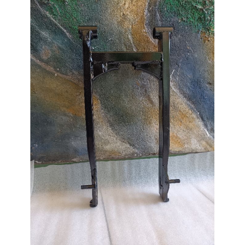 ARM SWING WARNA HITAM YAMAHA MOTOR VEGA ZR