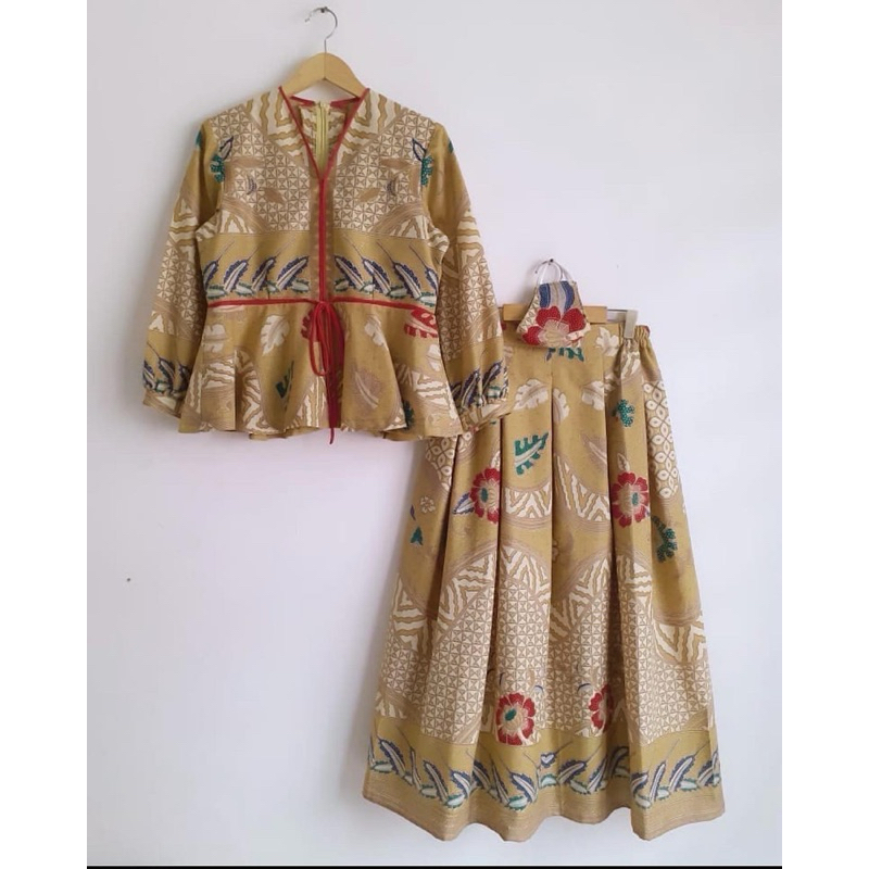 SETELAN BATIK YOGYAKARTA