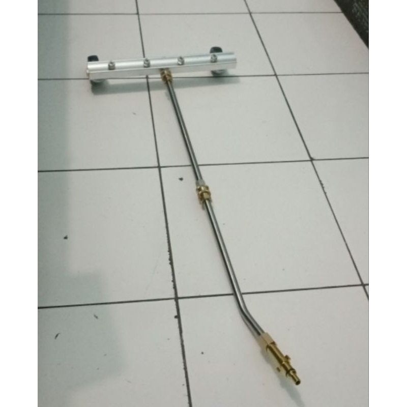 Chassis under extension washer Alat cuci kolong mobil