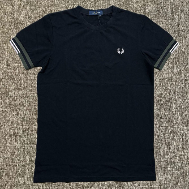Fred Perry Abstract Cuff Tee Black Original / Baju Kaos Fredperry Authentic