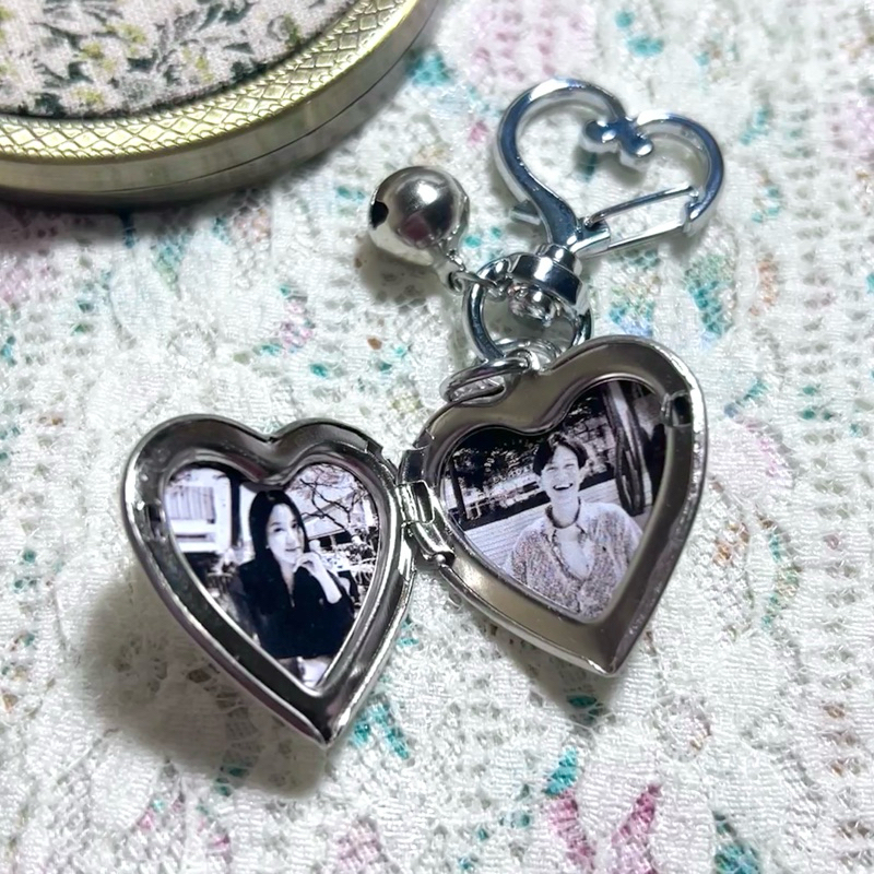 (CUSTOM FOTO) Gantungan Kunci Locket DokiDoki | Heart Locket Keychain