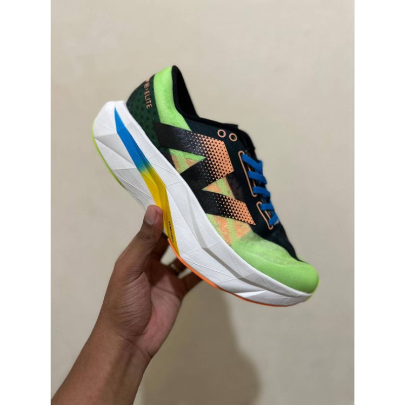 NEW BALANCE FUELL CELL SC ELITE V4 GREEN