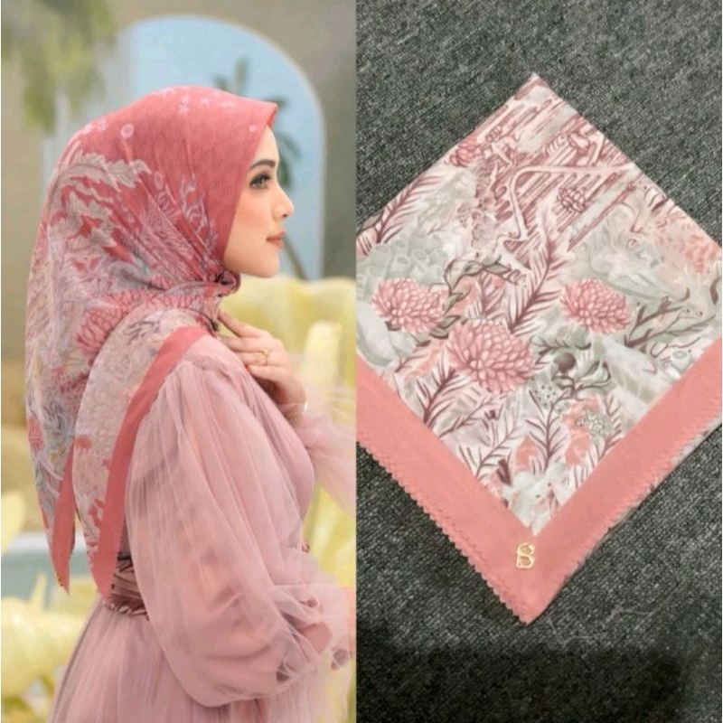 voal motif Disney mickey mermaid kw buttonscarves logo pin B+Pouch terbaru