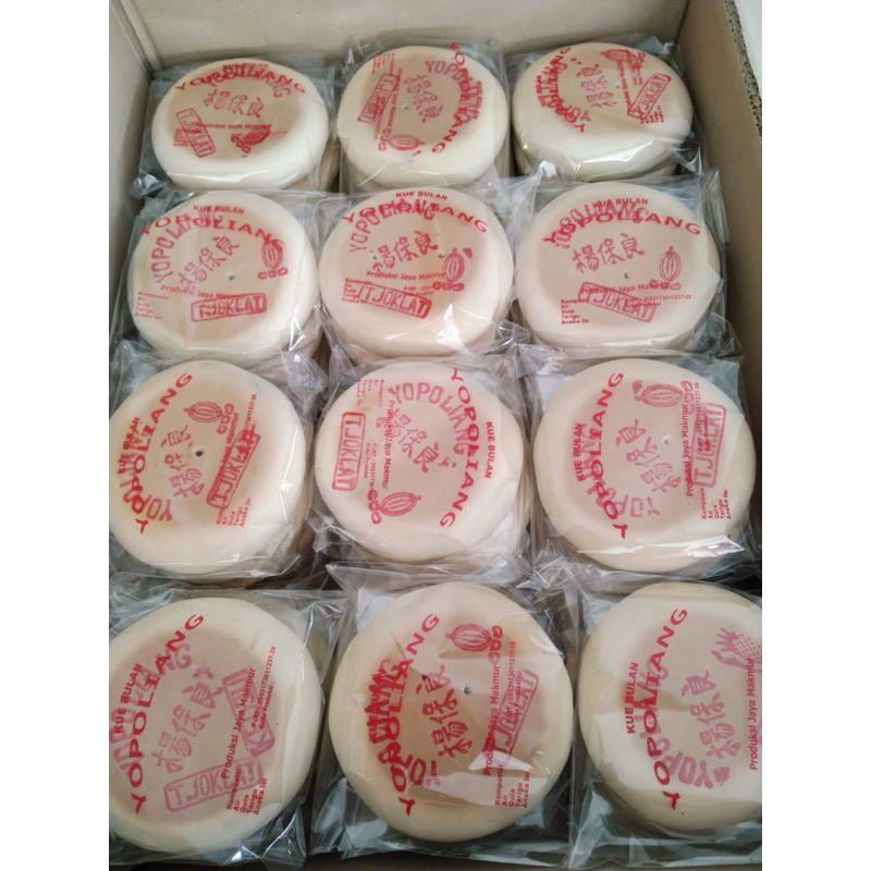 

Kue Bulan Yo Po Liang Premium / Kue Tong Cu Pia Moon Cake Banyak Rasa