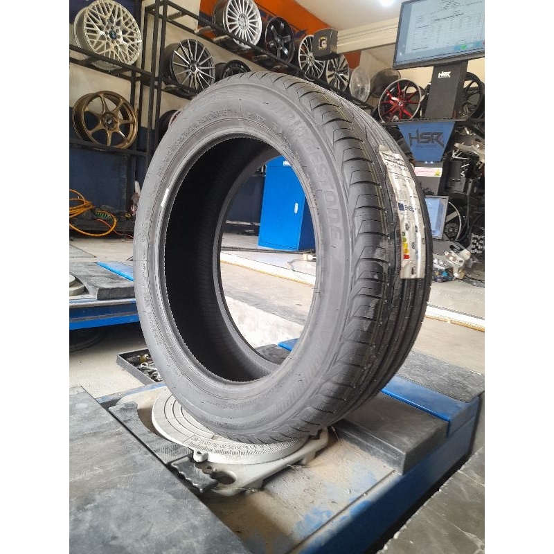 JUAL BAN MOBIL BMW X1 BRIDGESTONE RFT 225 50 R18 BRIDGESTONE RFT T001 RUN FLAT