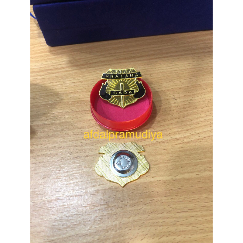 pin gada pratama magnet