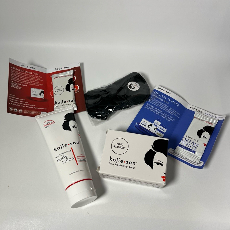 FREE GIFT| KOJIE-SAN BUNDLE BODY LOTION + BODY WASH