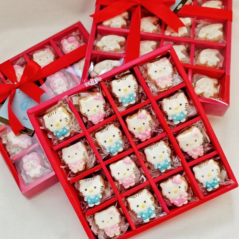 

Kukis Hias Box Sekat isi 16pc