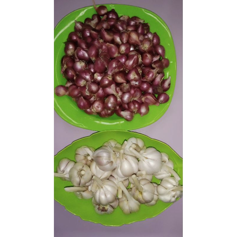 

PAKET 3 ( Bawang Merah 1 KG + Bawang Putih Kating 1/2 KG )