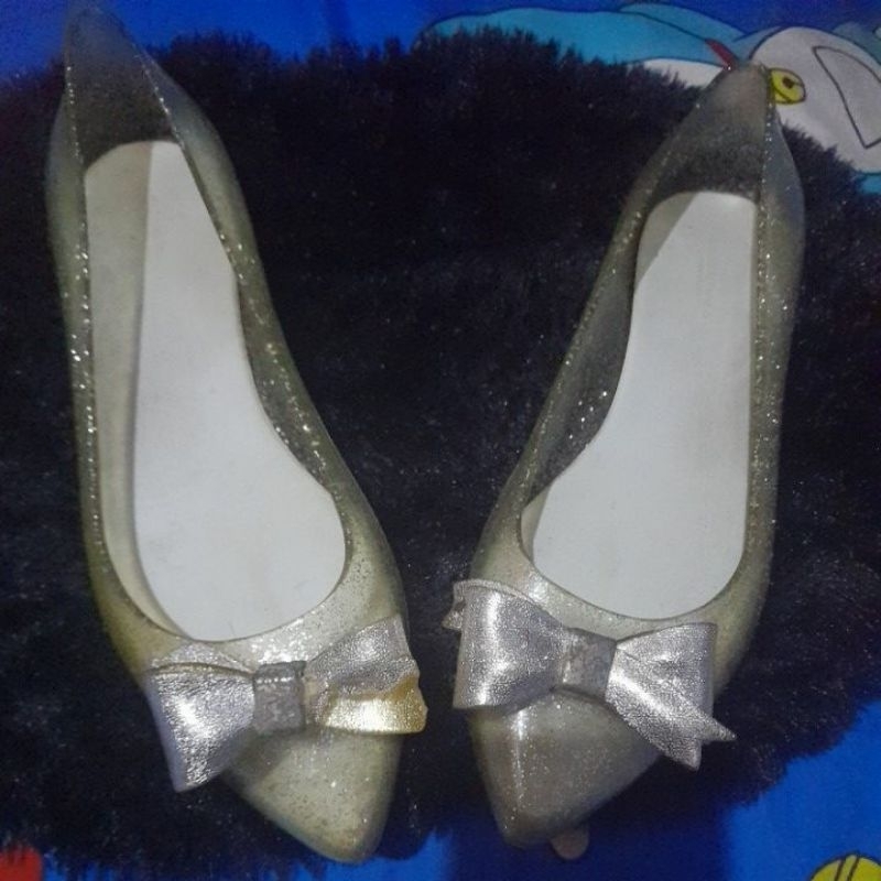 Preloved sepatu jelly urban&co