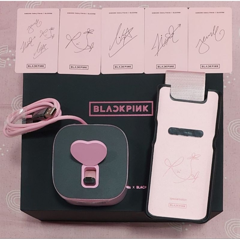 Smart Watch dan Buds Samsung Blackpink Edition