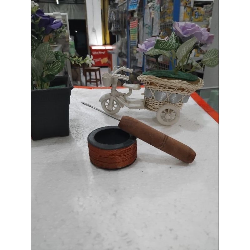 jarum jahit sepatu dan benang nilon