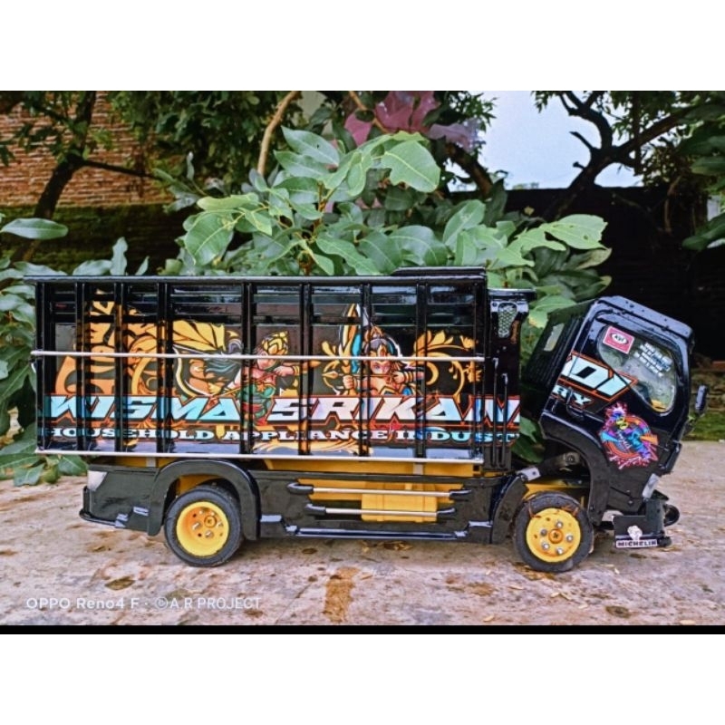 Miniatur truk oleng dump truk bisa jungkit bak dan kabin fariasi lampu leed warna hitam