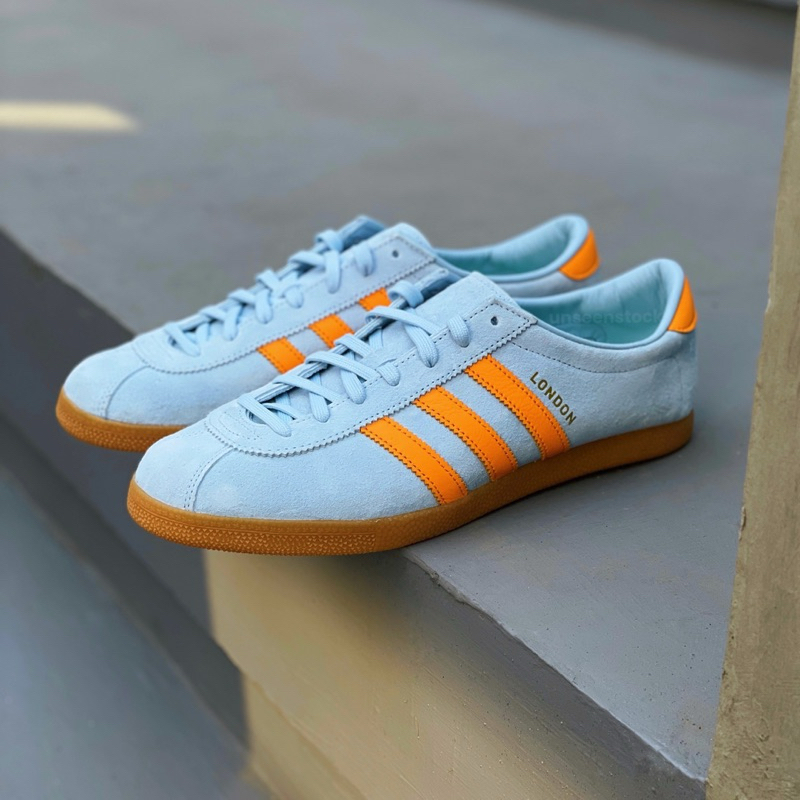 adidas Originals London x Monopoly - Light Blue