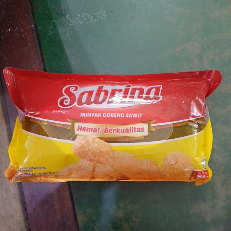 

[BANTAL] Sabrina Minyak Goreng Sawit 900 ml