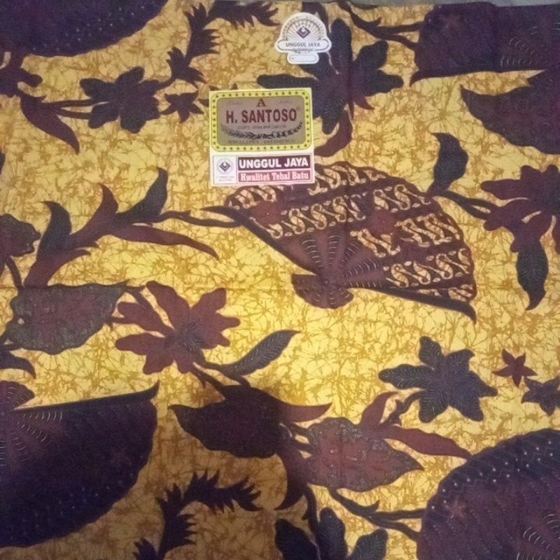 Kain batik H Santoso unggul jaya
