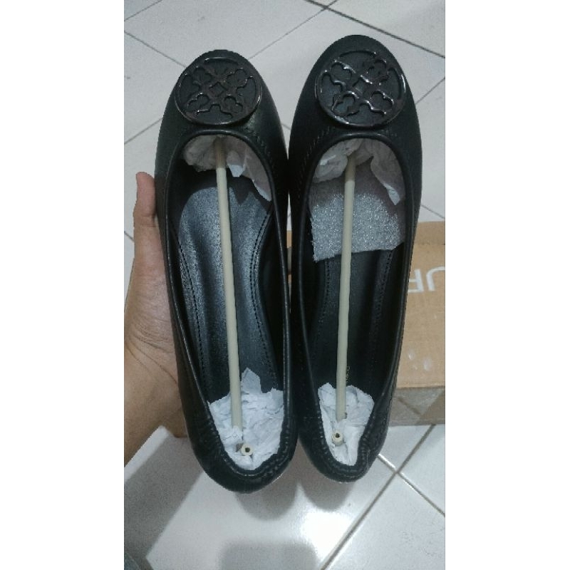 URBAN&CO Sepatu Flatshoes Kenji Hitam 39