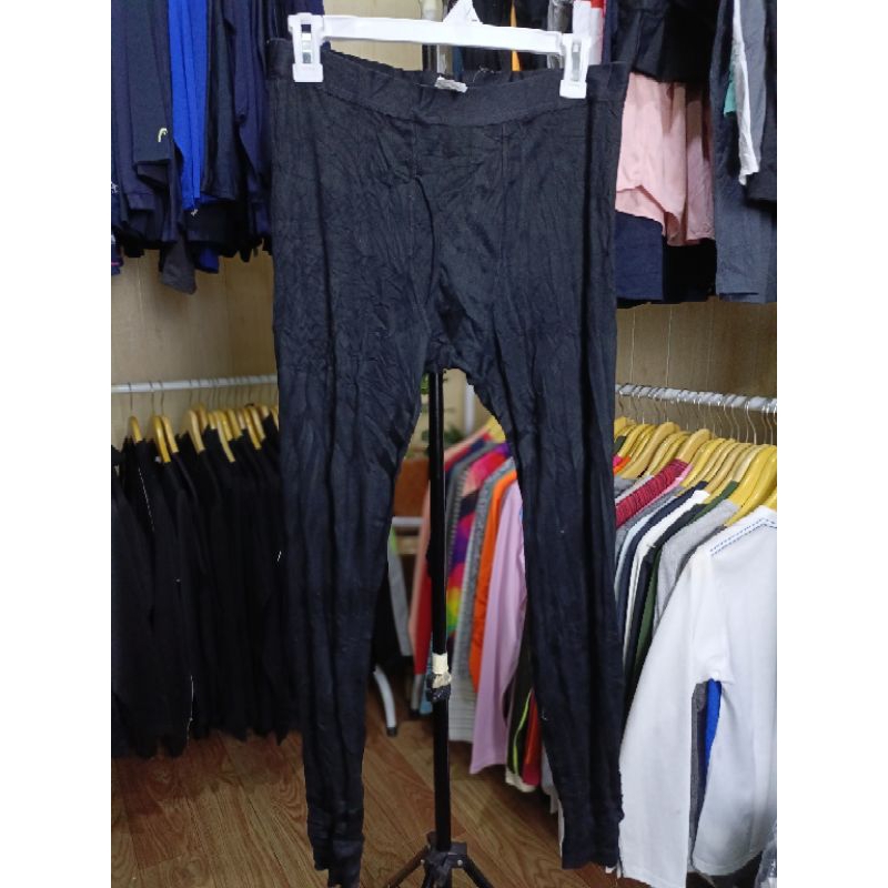 preloved legging sport uni heatech