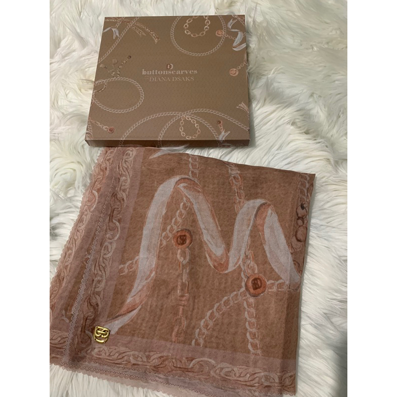 [PRELOVED]  BUTTONSCARVES CHAIN 1 SERIES SESAME