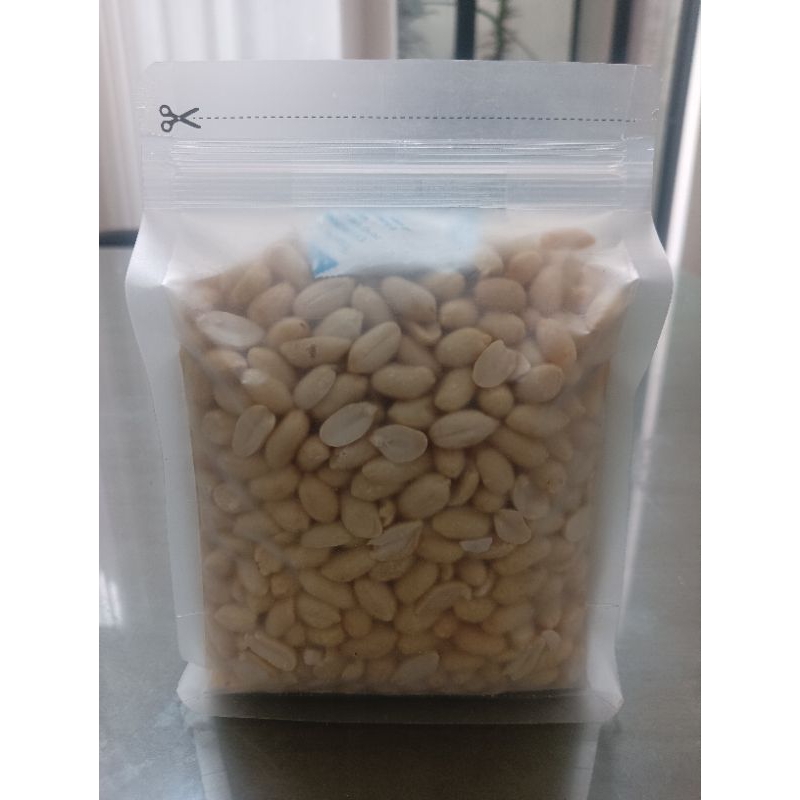 

Kacang Tanah Kupas 51/61 Impor Repacking