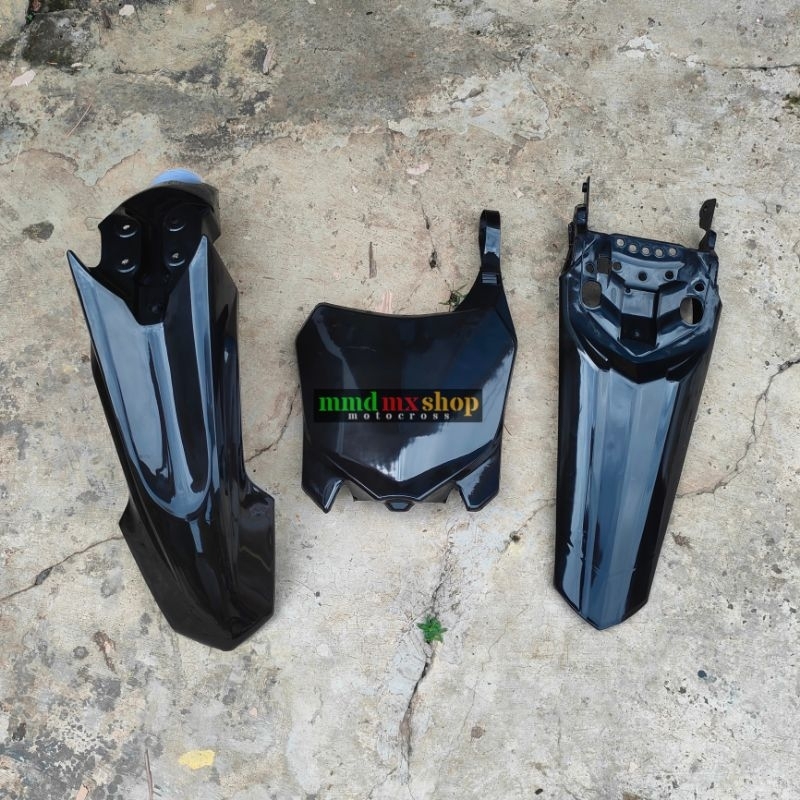 Spakbor depan crf 150l dan papan nomor crf150 l spakbor belakang crf150l