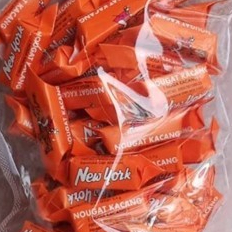 

PERMEN SUSU NOUGAT KACANG NEW YORK ORIGINAL TERBAIK 250 GRAM
