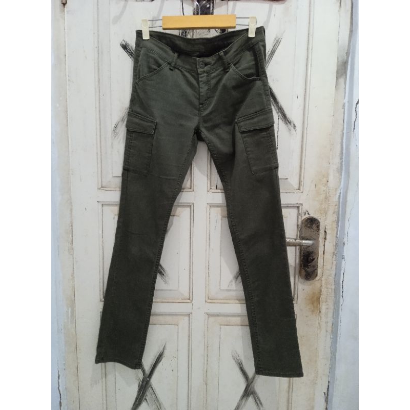 ( SECOND ) CARGO PANTS by UNIQLO