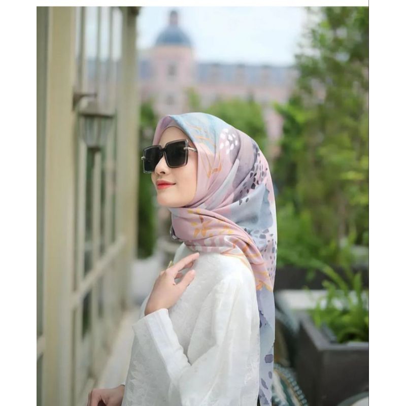 Preloved Scarf Vanilla Hijab
