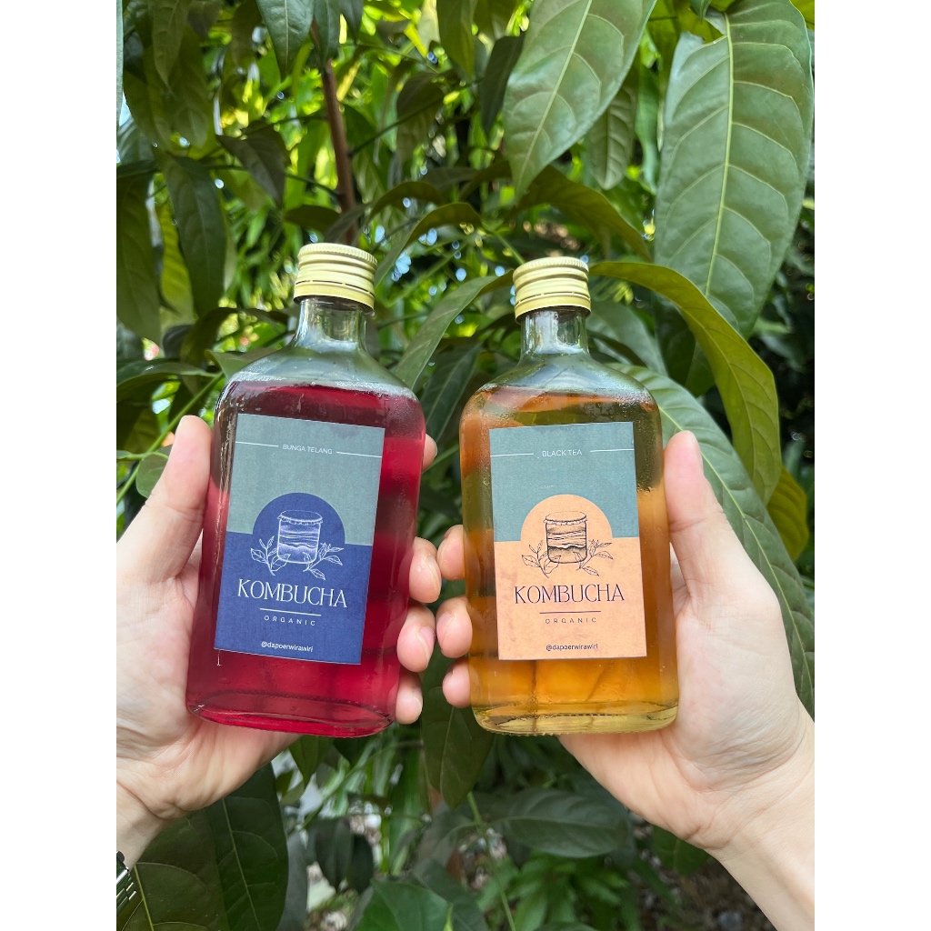 

Organic Kombucha By Wirawiri - 230ml Botol Kaca