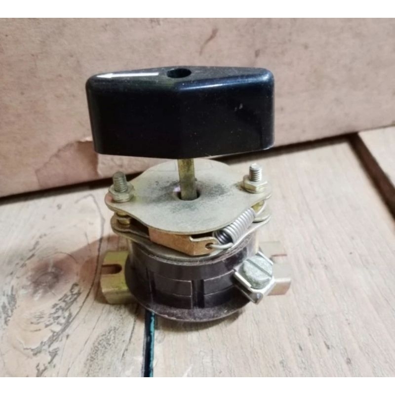 Selector Switch HH 1 PhaseRating Ampere: 16 Ampere original