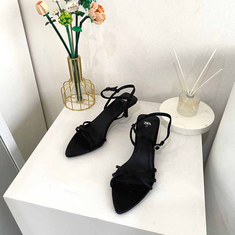 Strappy high heels 6cm by Zara fullblack high quality fashion shoes sepatu tali wanita hak tinggi he